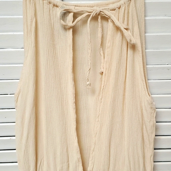 H&M Divided Ivory Romper Size 6 - Picture 5 of 6